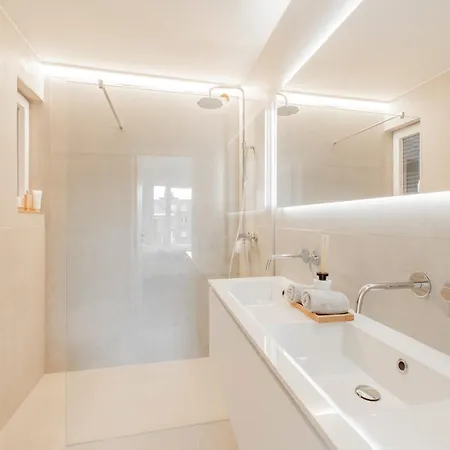 On Belgian Coast With Sea Views *